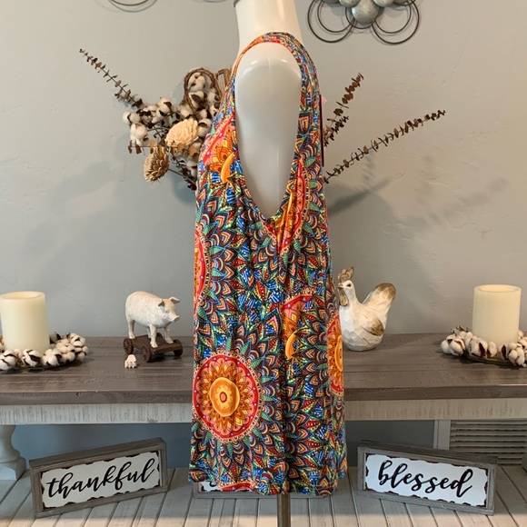 Colorful Patterned Tank Top - Picture 3 of 4